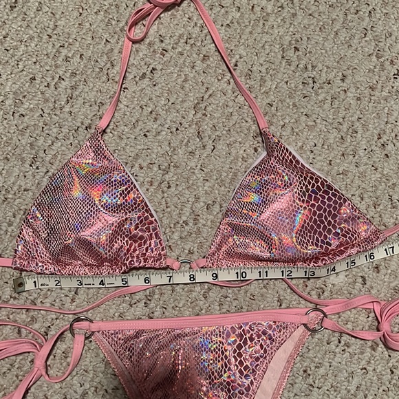 Triangle top bikini - Picture 8 of 9